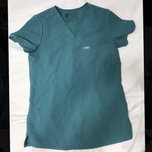 Figs Hydrogreen one pocket Scrub top. XXS
